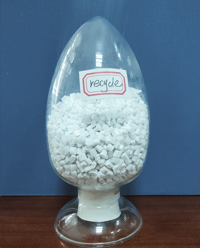 Chips de poliéster reciclado de alta pureza de grado textil para tejidos de punto